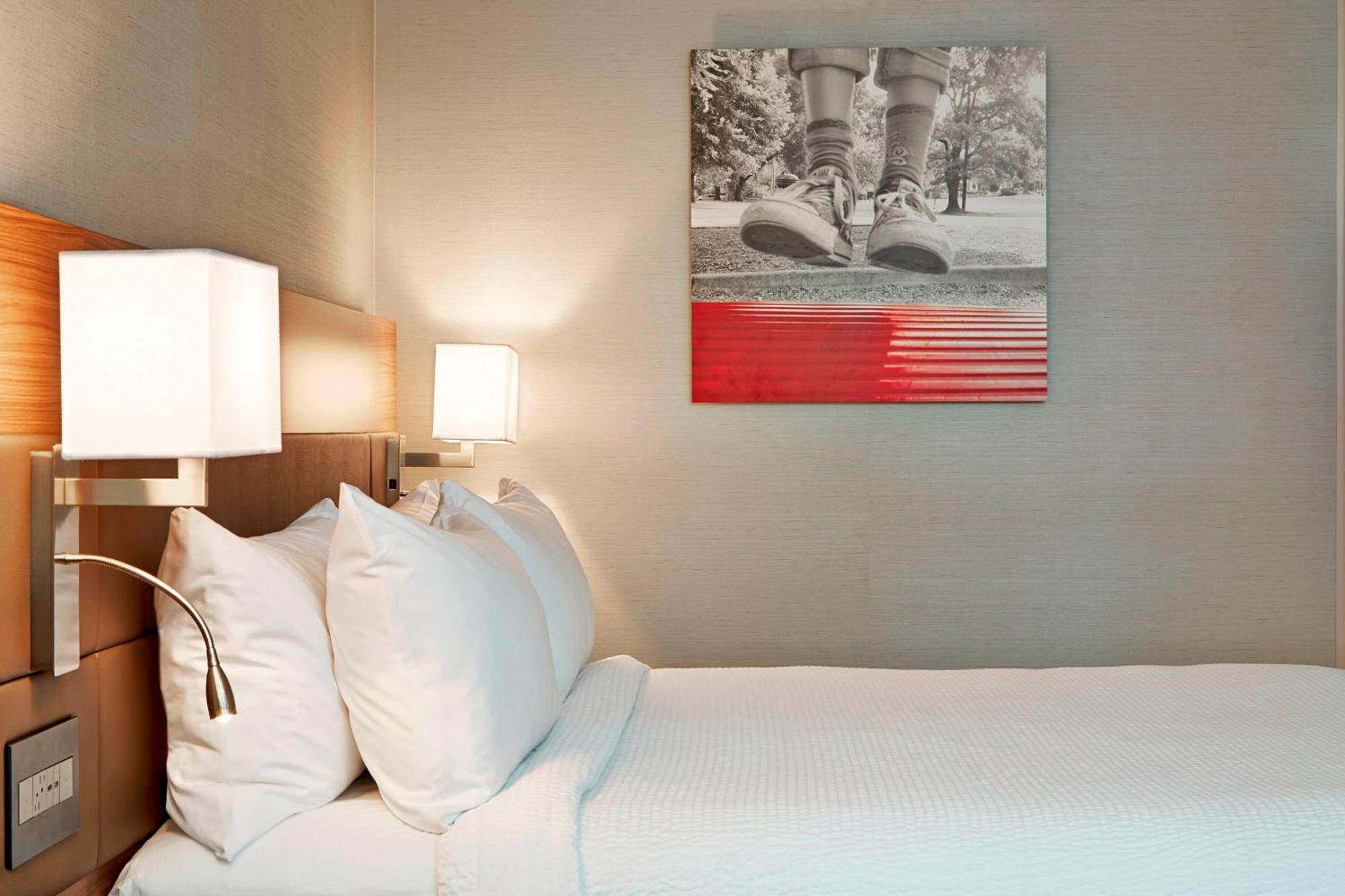 Ac Hotel By Marriott Portland Downtown, Or