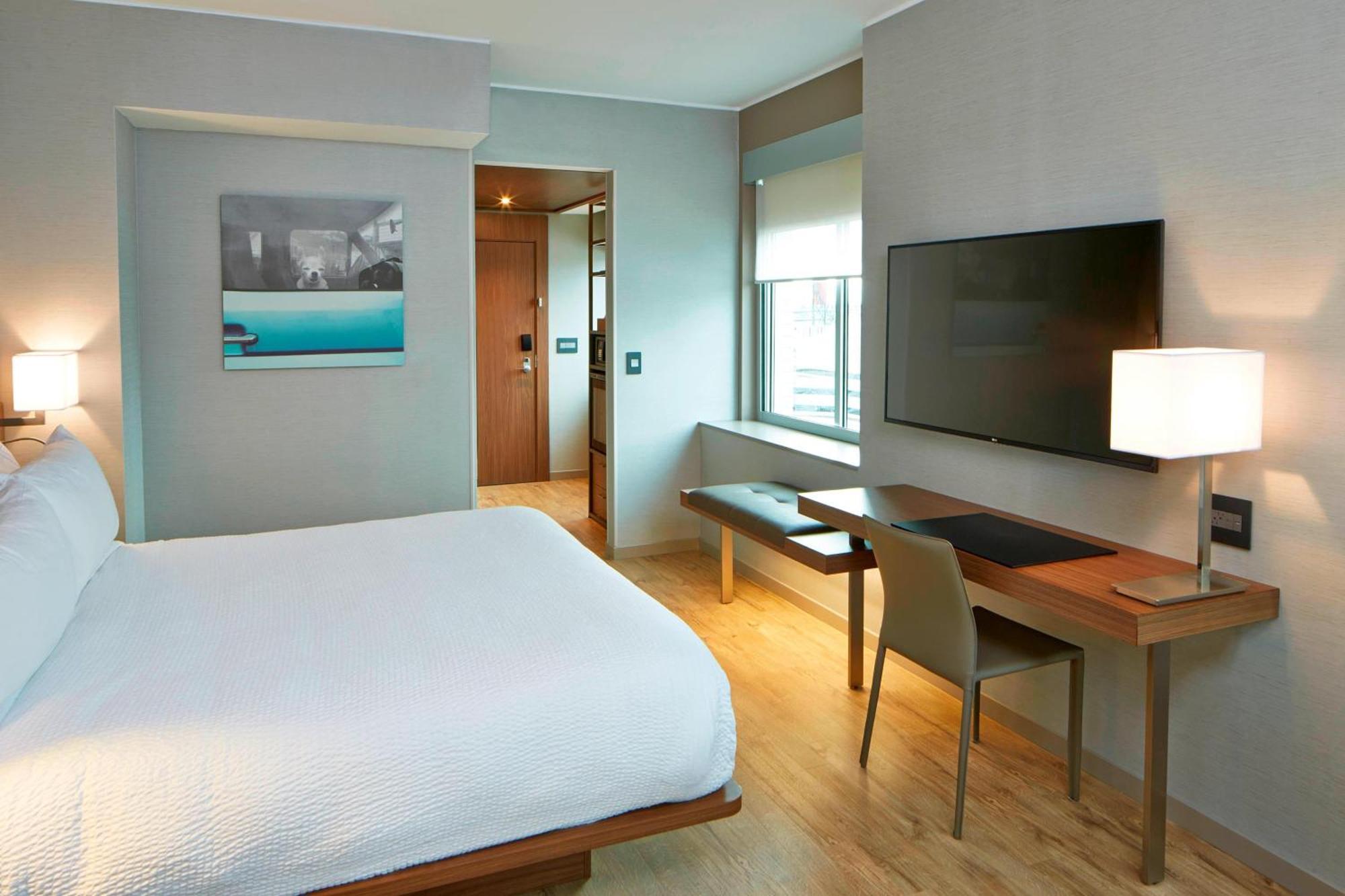 Ac Hotel By Marriott Portland Downtown, Or 4*